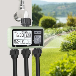 Programmateur d'arrosage automatique à 3 sorties installé sur un mur.